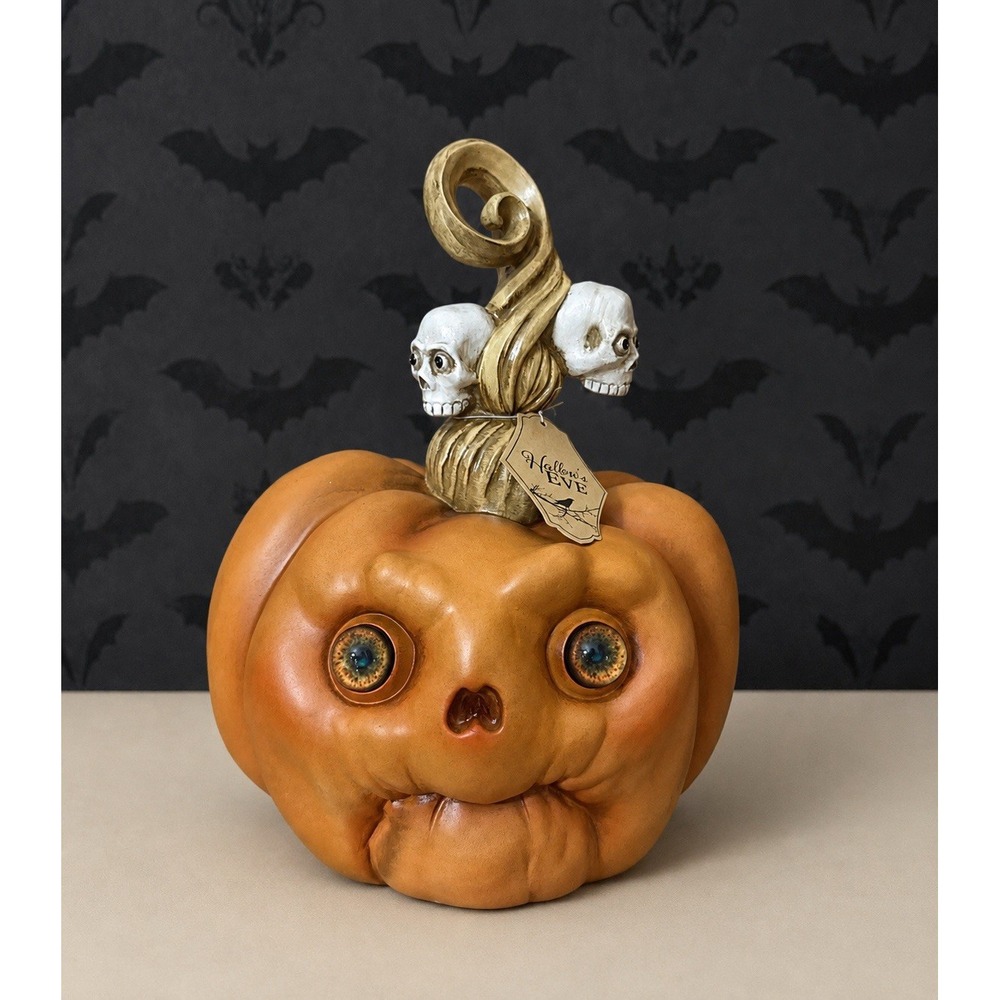 Hallows Eve Pucker Face Pumpkin Skull Halloween Decor Resin Tabletop Figure NWT
